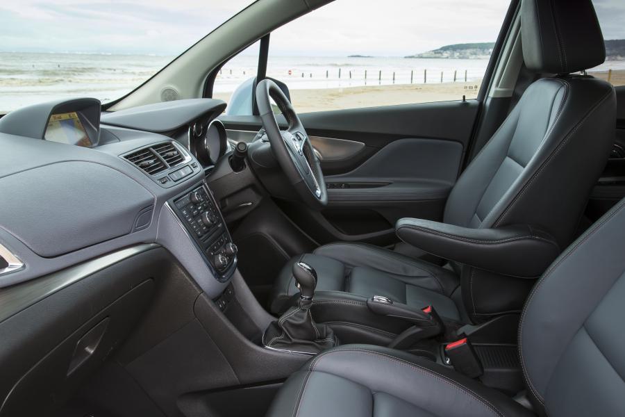  Vauxhall Mokka 2012 года  (фото 53 из 365)